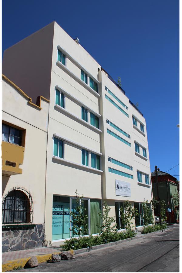 Suites Chapultepec Гуадалахара Екстериор снимка